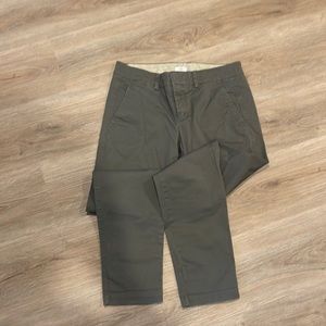 Vince chino pant size 4